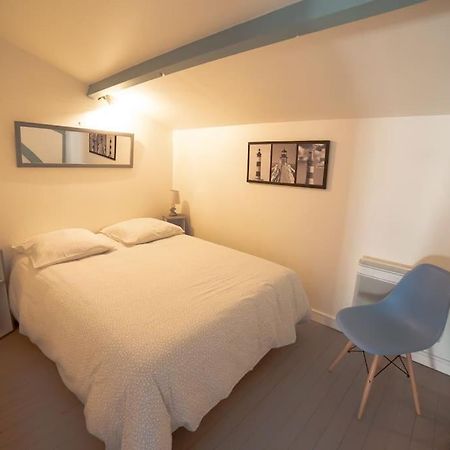 Maison Type Loft - Avec Parking En Plein Centre La Rochelle  Exteriör bild